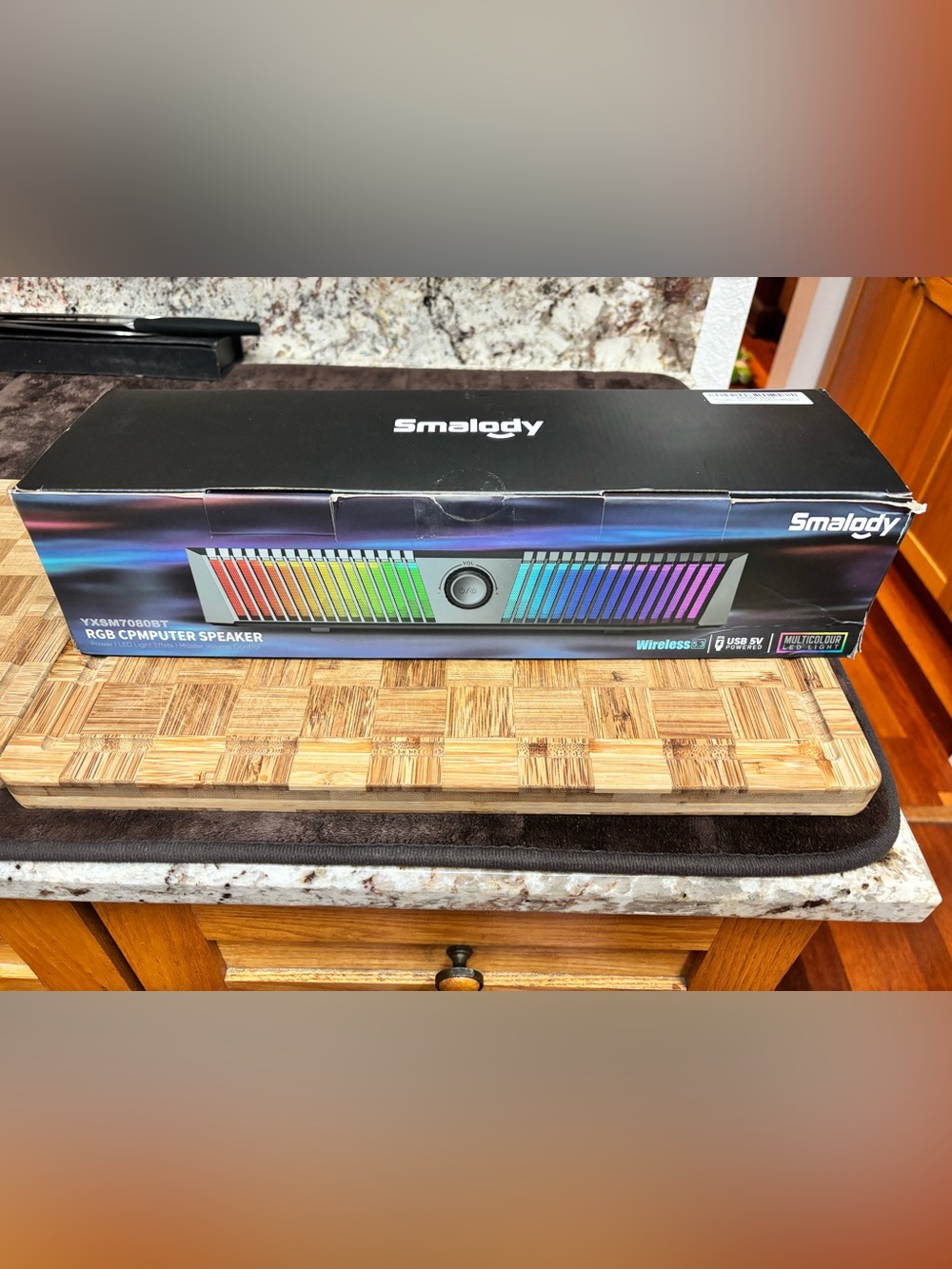 Malo Smalody Black Bluetooth Speaker with Rainbow LED Bar for those gamers .